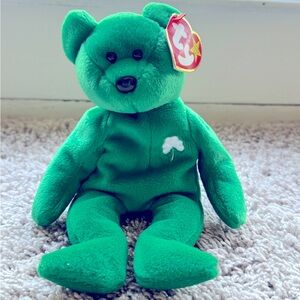 Erin beanie baby bear